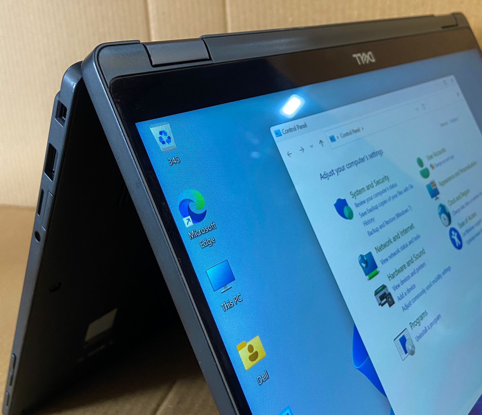 i7・512GB デル Latitude 7390 Office2021 良品 Dell latitude