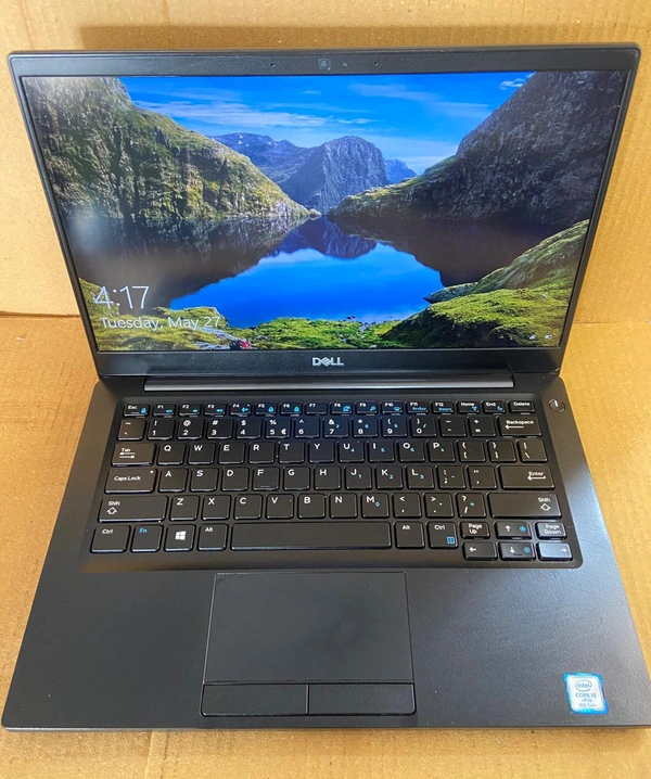 Dell  (Refurbished) Dell Latitude 7390 – 8th Gen Intel Core i5 | 8GB RAM | 256GB SSD | 13.3” FHD Touchscreen | Windows 11 Pro - Black, 13.3 Inch