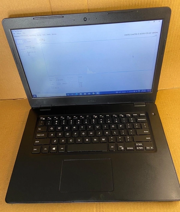 Dell Latitude 3490 | Intel i5 8th Gen | 8GB RAM | 256GB SSD | Windows 11 Pro | 14” Screen
 - Black, 14.0 Inch