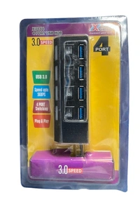 USB 3.0 Hub – 4 Port High‑Speed Data Transfer, Compact Design, Plug & Play
 - Black