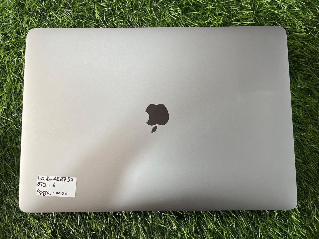 Refurbished) Apple MacBook Pro A1706 | Intel Core i5 | 8GB RAM