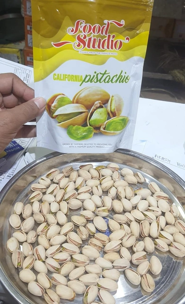 Food Studio Premium Pistachios Salted - 
