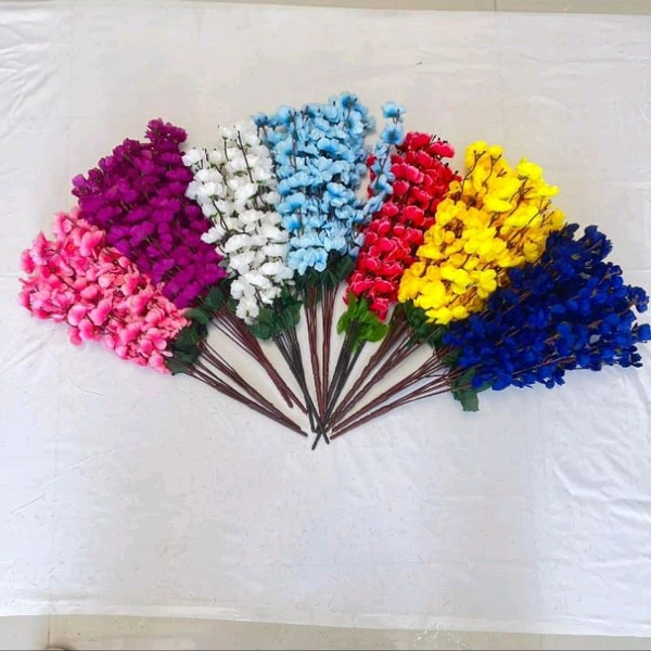 Indian Aesthetica Artificial Flower Sticks - White