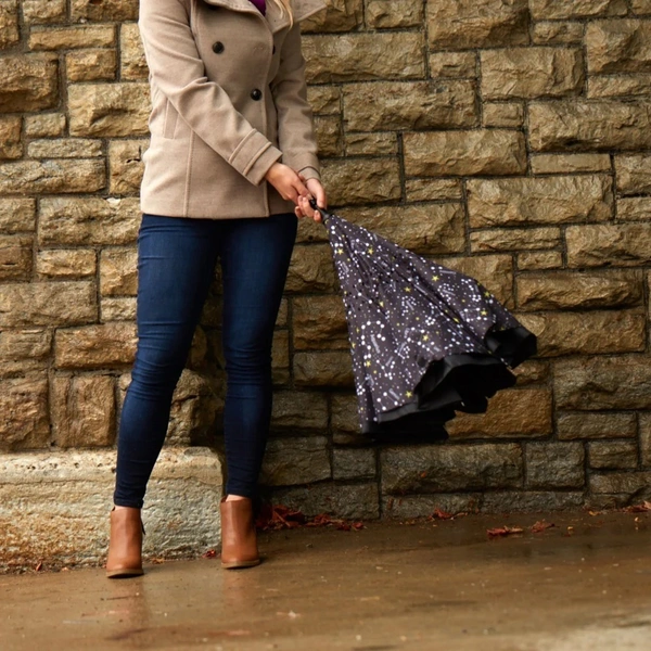 Fortune Cart Reverse Folding Stick Umbrella – Windproof Inverted Design with Easy Grip Handle