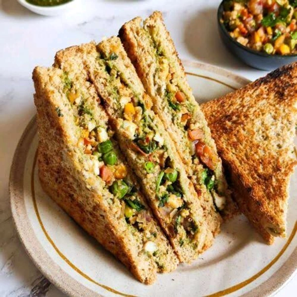 Tandoori Paneer Sandwich 