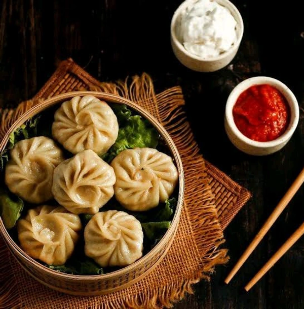 Steam Paneer Momos