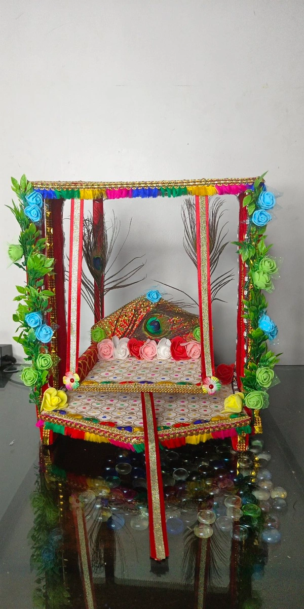 Special Thakur Ji Jhula With Led Running Light .  - Medium