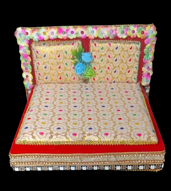 Thakur Ji Bed With Led Running Light - Medium-sized