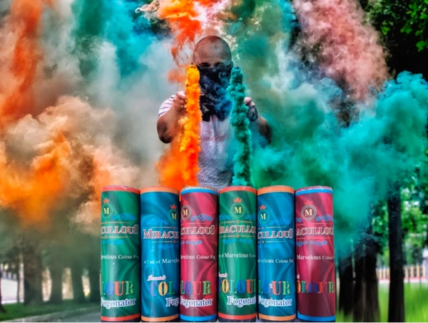 Electric Toy Gun for Holi 100% Natural and Herbal Gulal Toy Gun for All Age Groups No Water Needed to Play Holi with 6 Color 