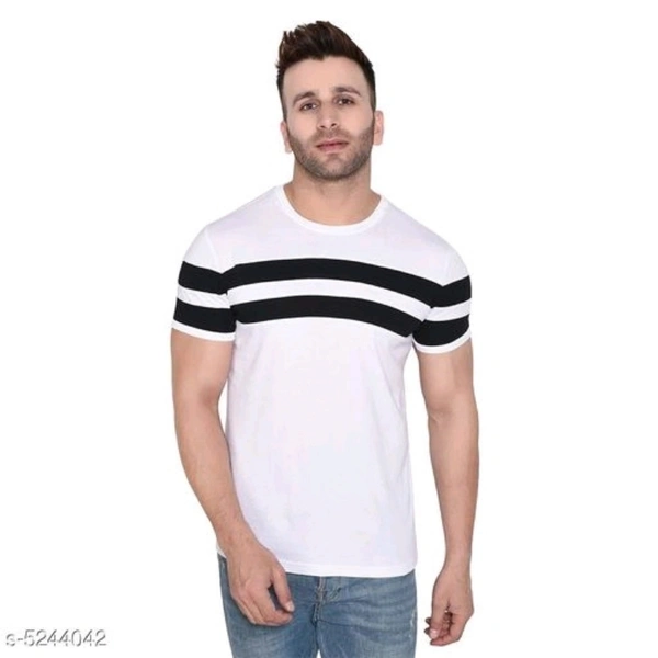 New Trendy Men T-Shirts White - M