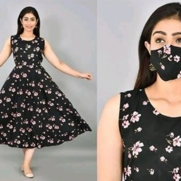 Trendy Fashionable Women Dress - L