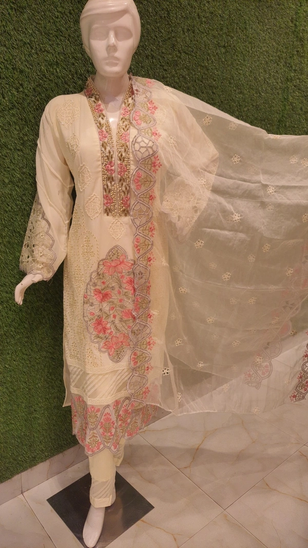SAHELI PAKISTANI SUIT - XL, White