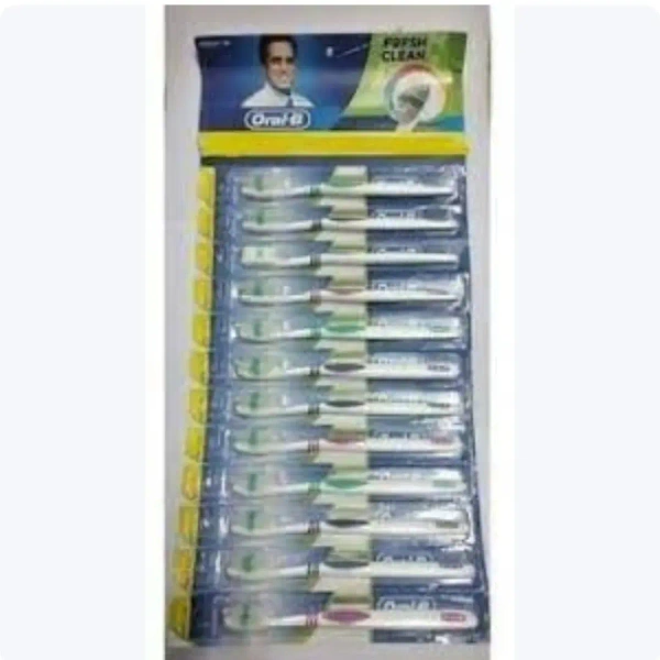 Oral-B Fresh Clean Toothbrush 10u +2U Free
