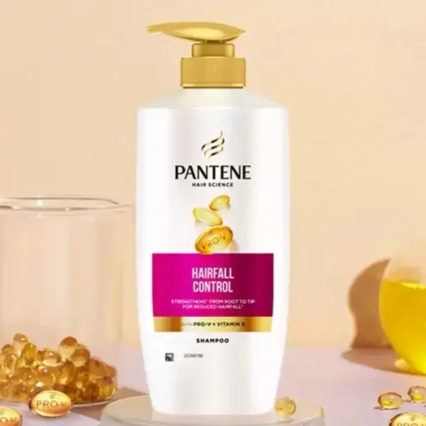 Pantene Hairfall Control Shampoo Vitamin B- 650ml
