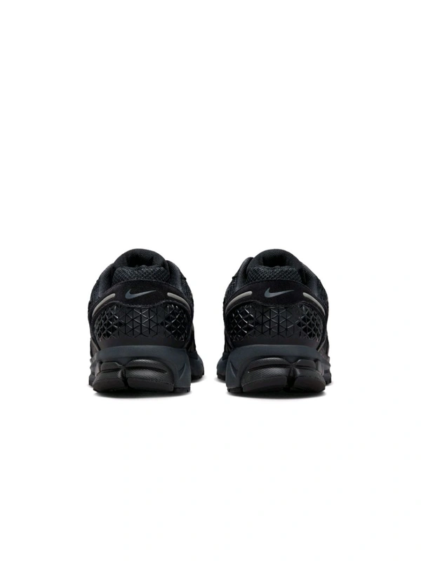 Nike Men Zoom Vomero 5 NSW Running Shoes - Black, UK 07