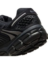 Nike Men Zoom Vomero 5 NSW Running Shoes - Black, UK 07