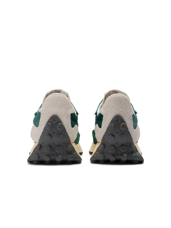 New Balance Unisex 327 Sports Dark Sneakers - Plantation, UK 10
