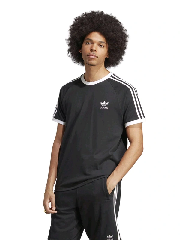 Adidas  3-STRIPES Solid T-Shirt - Black, M