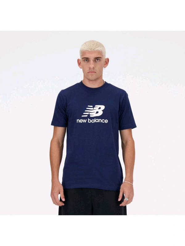 New Balance Men Sport Essentials Logo T-Shirt - Navy Blue, M