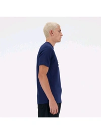 New Balance Men Sport Essentials Logo T-Shirt - Navy Blue, M