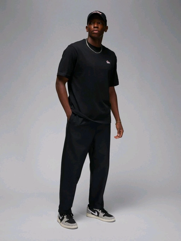 Nike Jordan Brand Men T-Shirt - Black, M