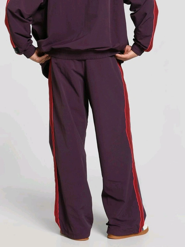Puma T7 Play.Paris. Unisex Trackpant - Sanguine Brown, 2XL