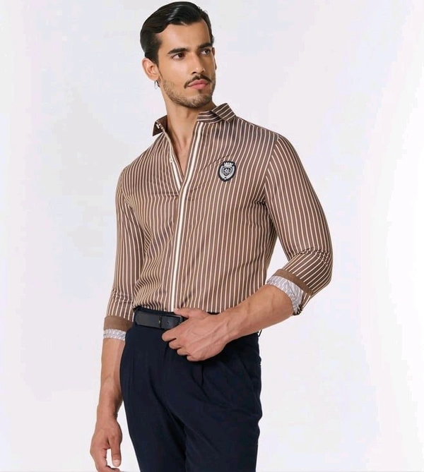 S&N Shantnu Nikhil Brown SNCC Striped Logo Shirt - Brown, M
