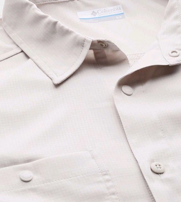 COLUMBIA Mens Beige Omni-Shade Silver Ridge Utility Lite Long Sleeve Shirt - Ecru White, M