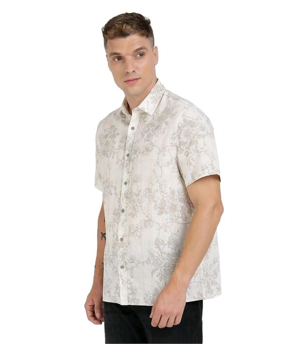 GUESS Off White Cotton Blend Printed Spread Collar Shirt - White, M