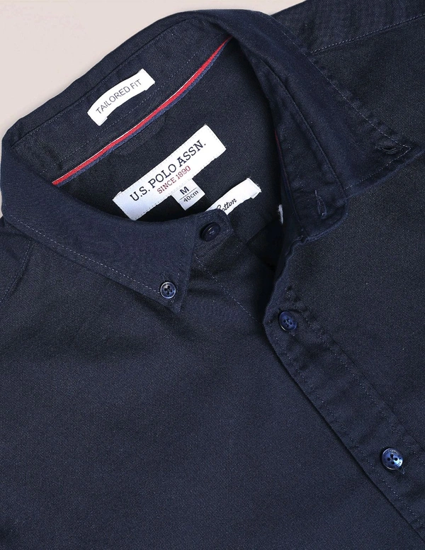 Solid Slim Fit Shirt  - Black, L