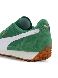 PUMA  Easy Rider Vintage Unisex Sneakers - Japanese Laurel, UK 06