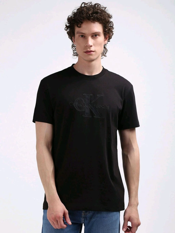 CALVIN KLEIN Men Black Color T-Shirt - Black, L