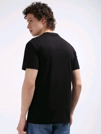 CALVIN KLEIN Men Black Color T-Shirt - Black, L