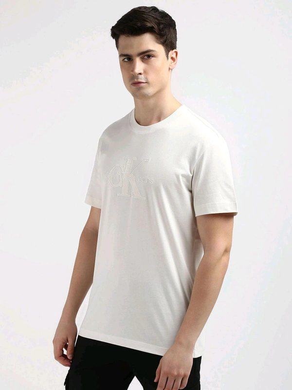 CALVIN KLEIN Men Off White Color T-Shirt - White, M