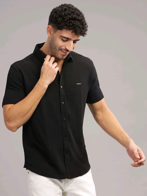 Parcel Yard Men's Black Self Design Shirt With Collar - Black, XL