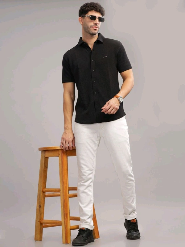 Parcel Yard Men's Black Self Design Shirt With Collar - Black, XL
