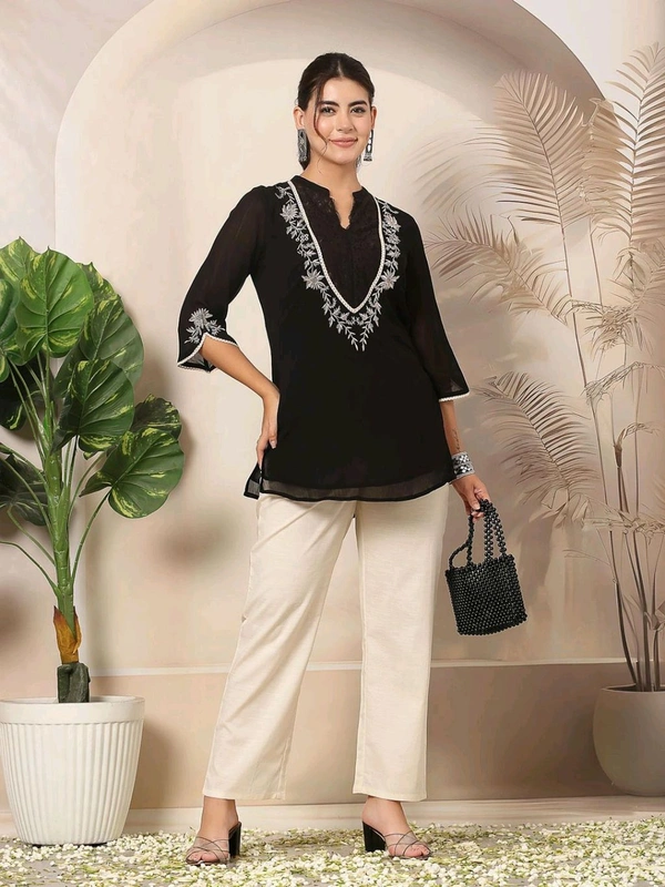  lakshita Embroidered Straight Chiffon Black Tunic for Women - Black, 2XL