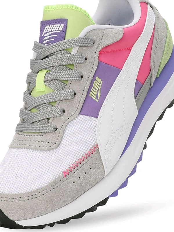 Puma  Road Rider SD Unisex Grey Sneakers - White, UK 10