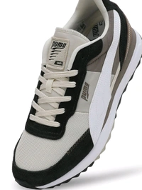 Puma  Road Rider SD Unisex Off White Sneakers - Black, UK 09