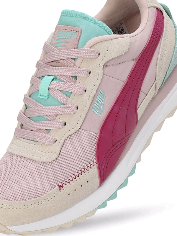 Puma  Road Rider SD Unisex Pink Sneakers - Tickle Me Pink, UK 08