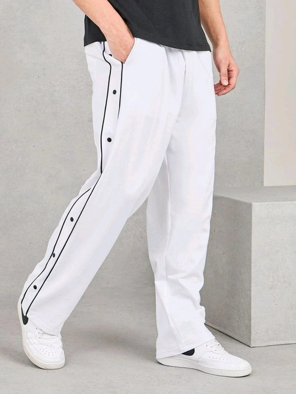 Styli Men's White Contrast Piping and Popper Oversized Open Hem Cotton Trackpant - White, XL