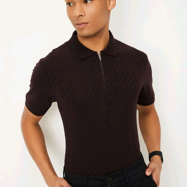 URB_N Men Textured Regular Fit Polo T-shirt - Oil, S