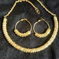 MMFABRIX Women's Gold Plated American Diamonds Set's  - FREE SIZE, To good product 
