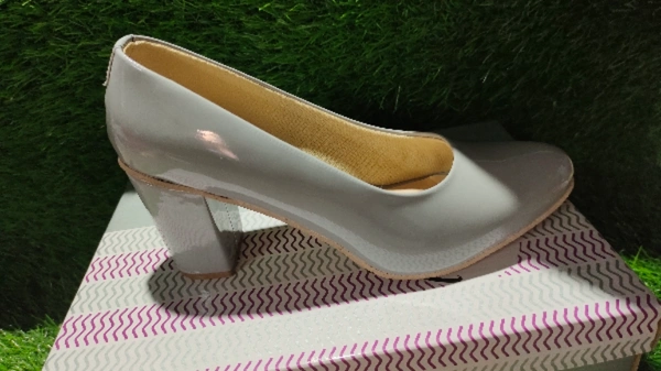 OSHEEN FOOTCARE Long Heel.BIJNIS - 8/1, GREY
