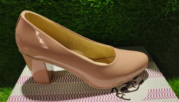 OSHEEN FOOTCARE Long Heel.BIJNIS - 9/1, PEACH