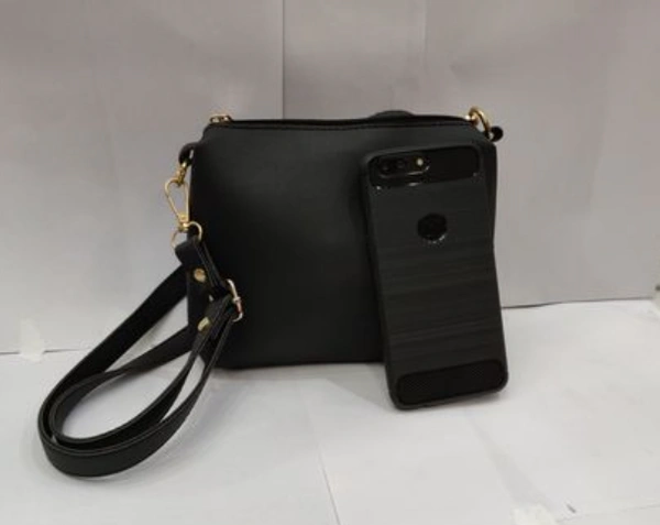 ROYAL INDIA GRACEFUL CLASSY WOMEN SLINGBAG - FREE SIZE, BLACK