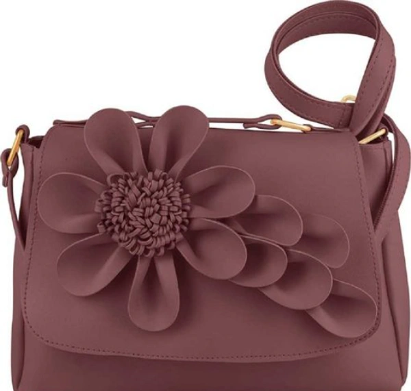 TMSHANTRADERS Elegant Fancy Women Slingbags - FREE SIZE, PEACH