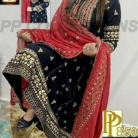 AAGAM Aagam Voguish Suit - L