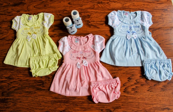 Sweet Petals" Baby Girl Frock with Diaper Cover - 0-6 Month