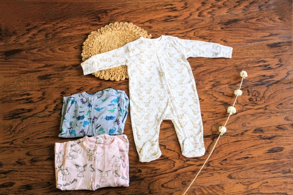 Cozy Dreams Baby Sleepsuit - Giraffe Print - 12-18 Month